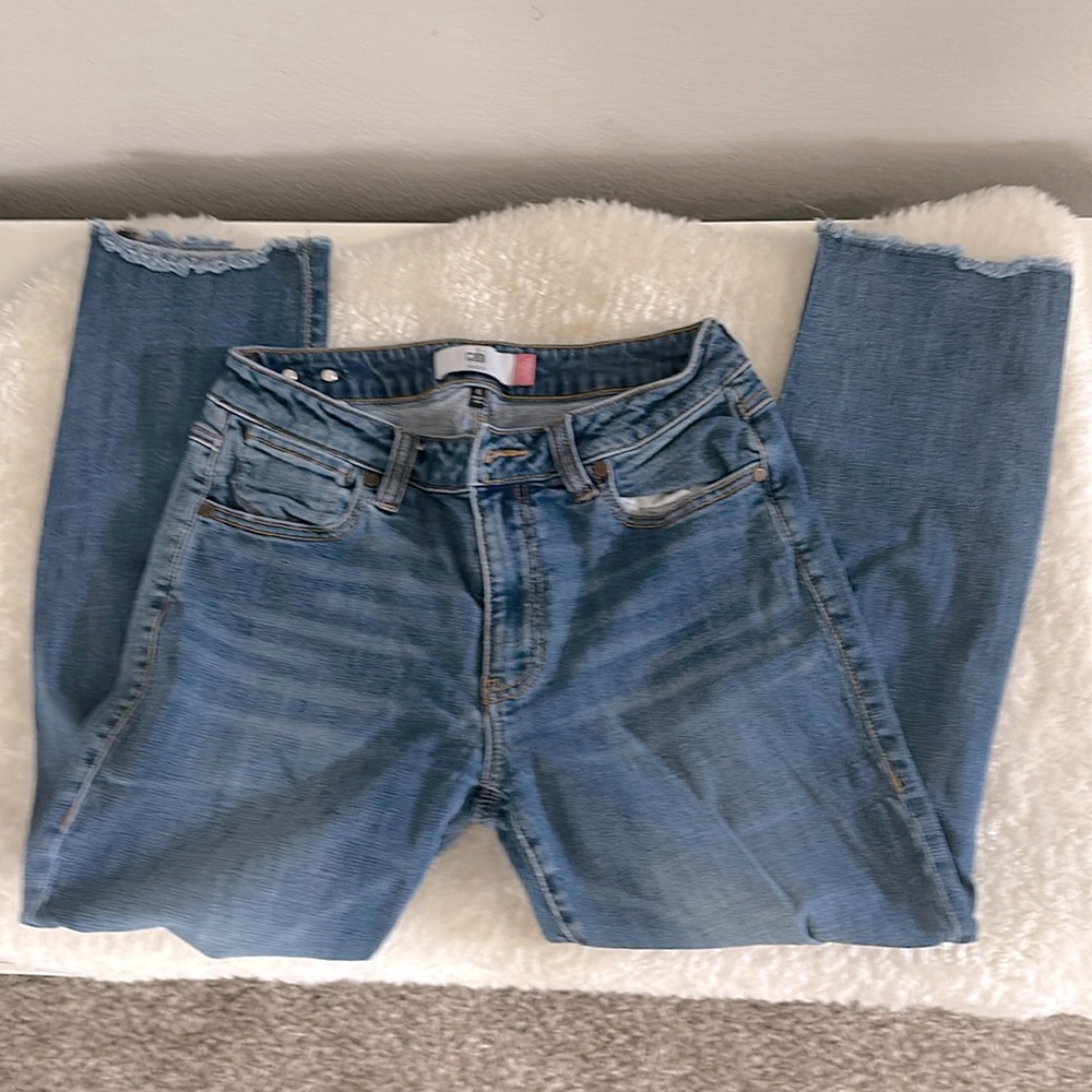 Cabi size 6 jeans, great condition!